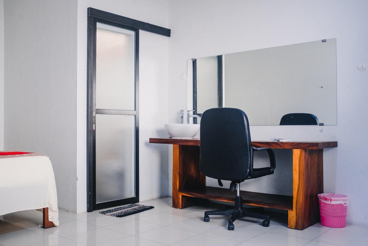 Reddoorz Near Sirkuit Sentul Bogor Exterior foto